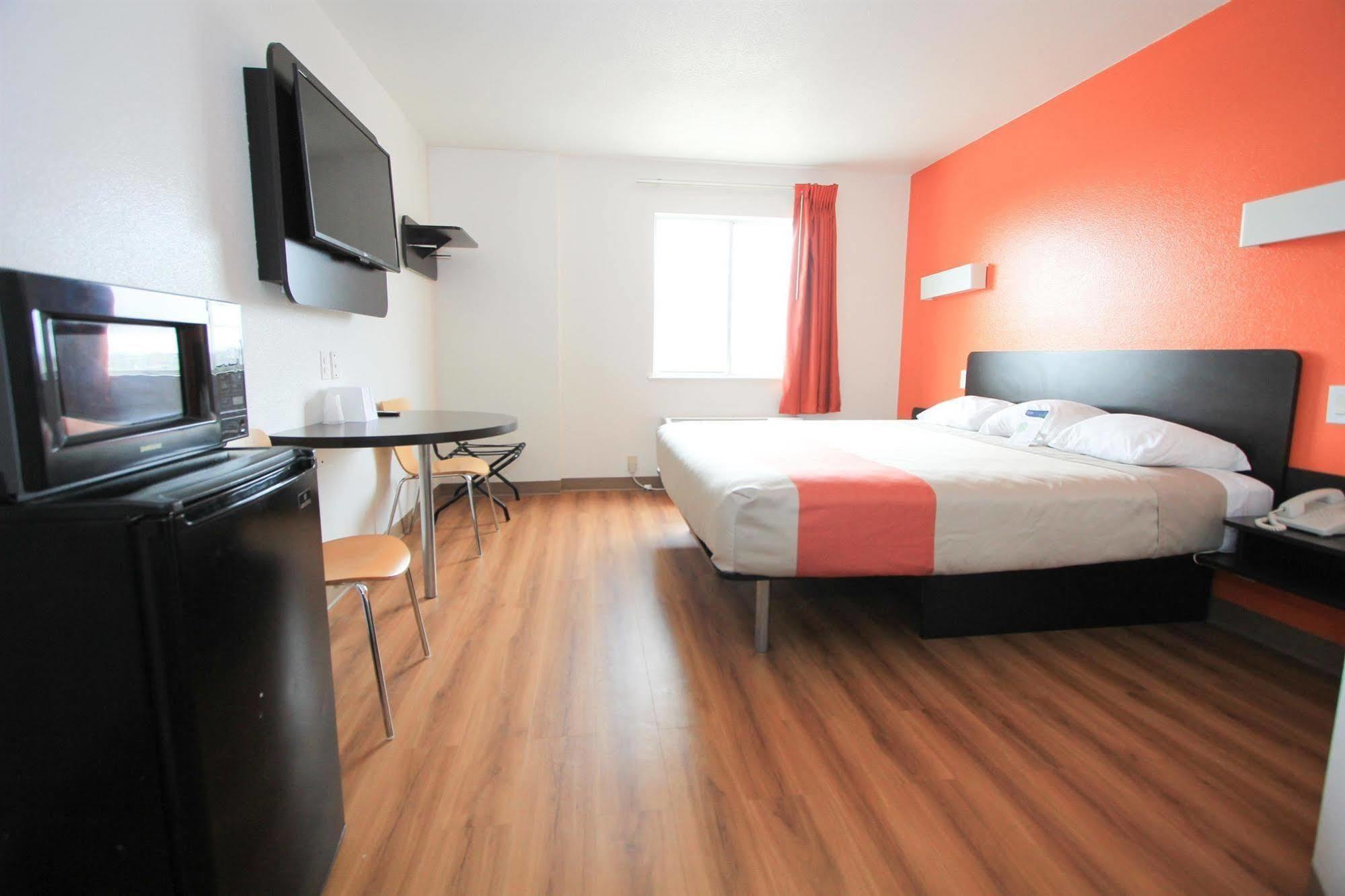 Baymont By Wyndham San Antonio Airport Hotel ภายนอก รูปภาพ