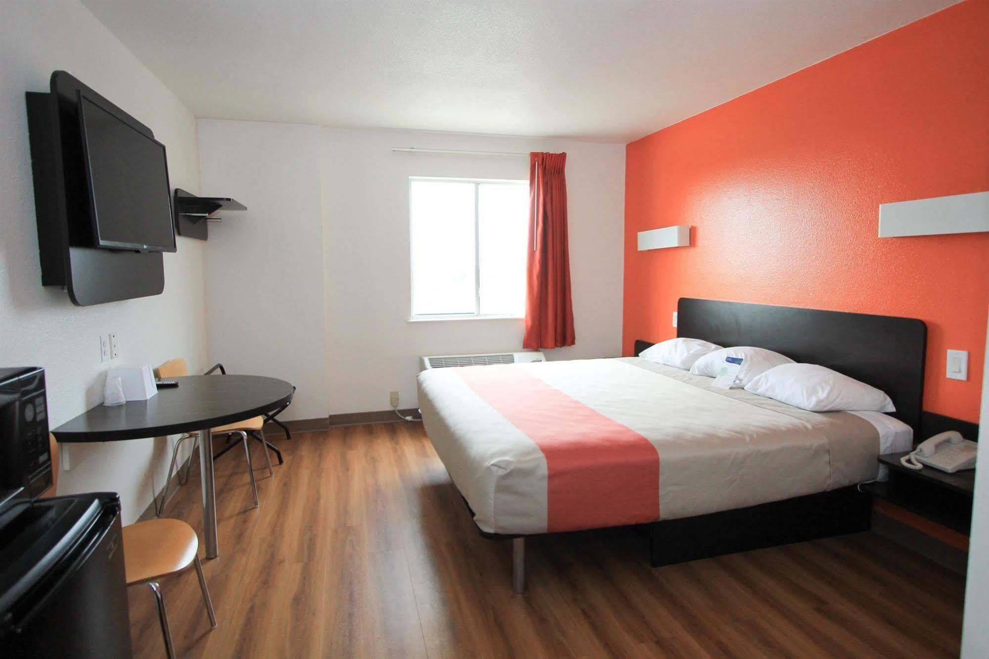 Baymont By Wyndham San Antonio Airport Hotel ภายนอก รูปภาพ
