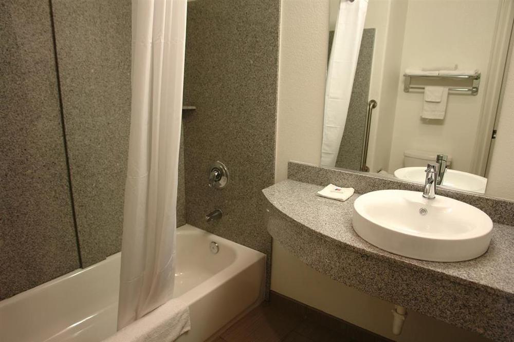 Baymont By Wyndham San Antonio Airport Hotel ห้อง รูปภาพ